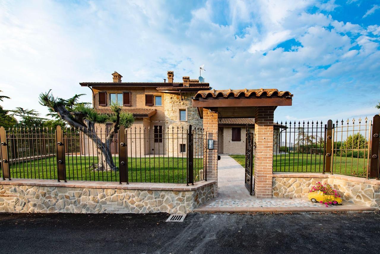 B&B Madonna Carradori Country Offagna Dış mekan fotoğraf